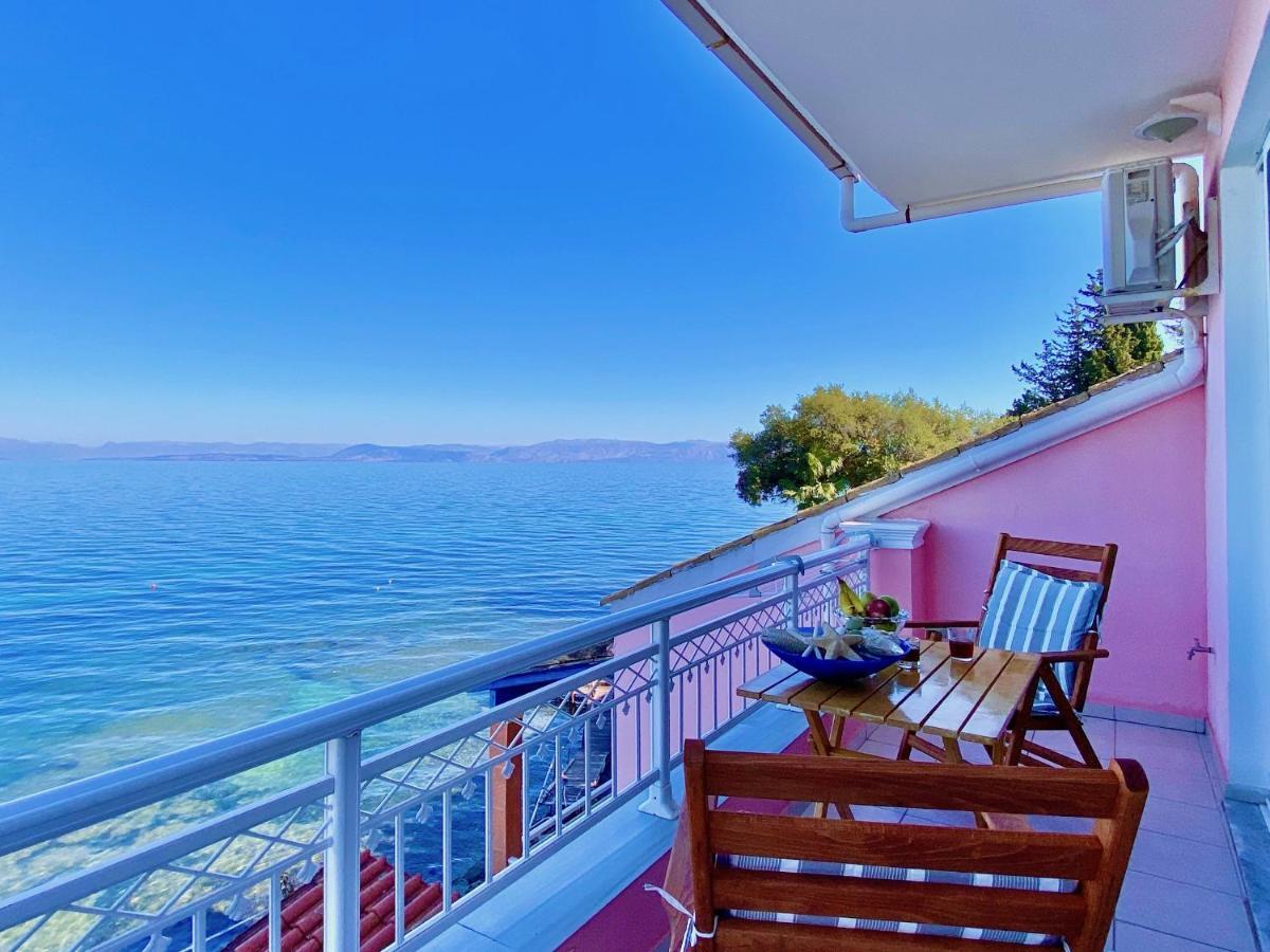 Seafront Villa Ourania Месонги Экстерьер фото